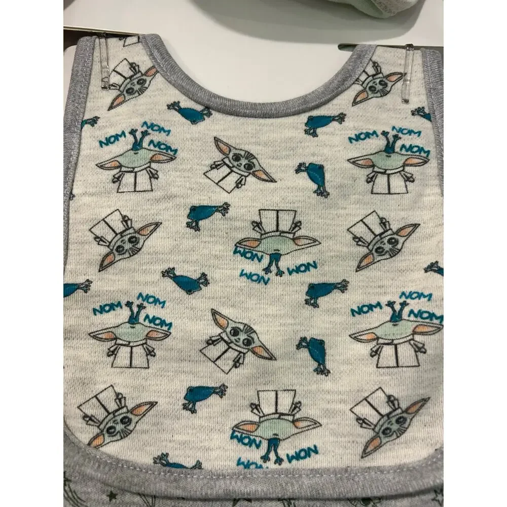 Star Wars The Mandalorian NWT 3 Pack Bib Set w/ Grogu Artwork Cutest Child